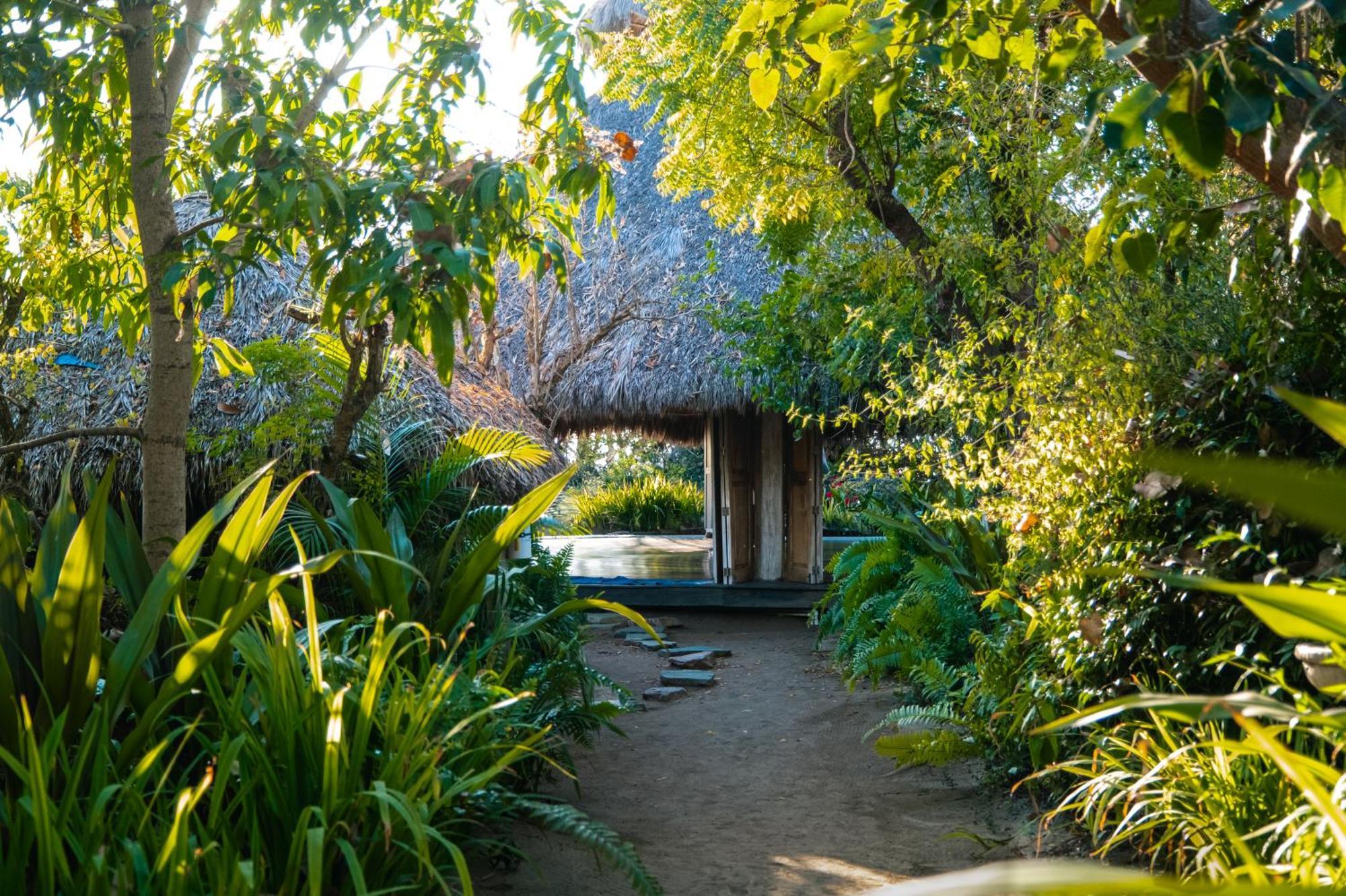 萨尤利塔 Haramara Retreat酒店 外观 照片